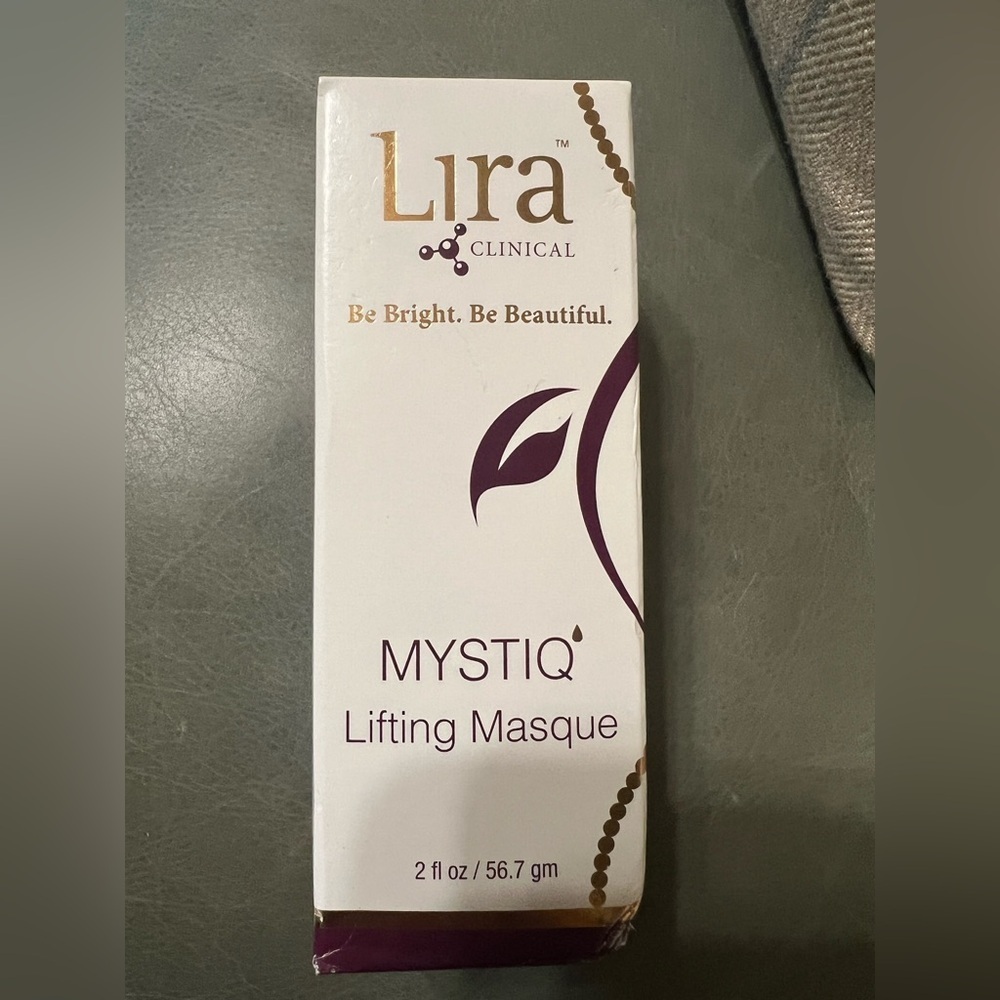 Lira Clinical MYSTIQ iLuminating Polisher 2 oz – New in Box
